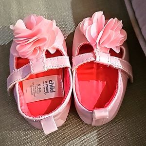 Pink 0-3 m flower pink shoes ??